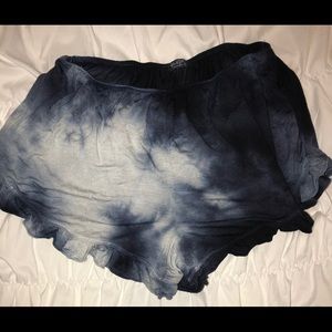 TIE DYE BRANDY MELVILLE VODI SHORTS